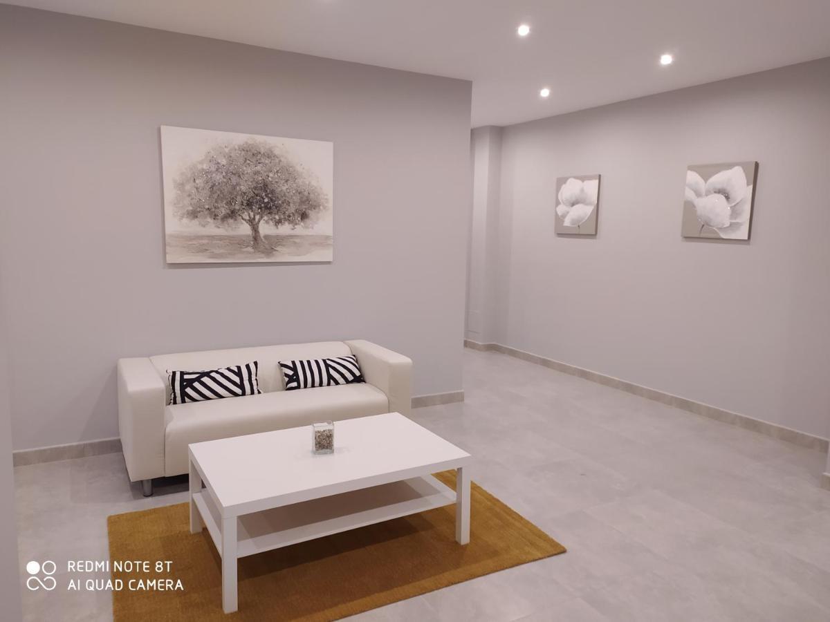 Hostal La Taurina Santa Olalla  Zewnętrze zdjęcie